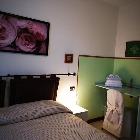 Residence Santa Croce Delebio Provincia Di ซอนดริโอ ภายนอก รูปภาพ